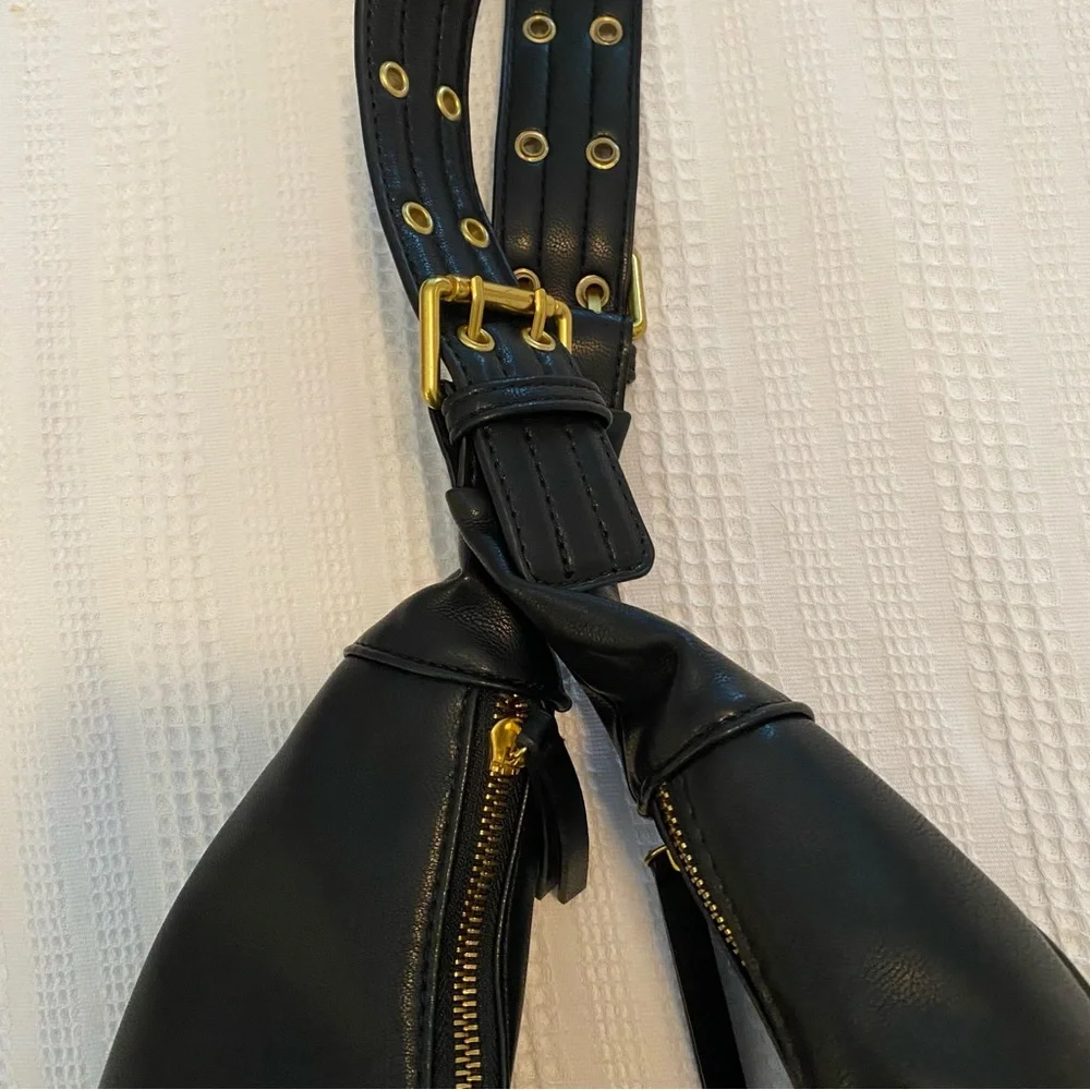 Antik Kraft Black Hobo Bag with Gold Accents - Picture 3 of 4